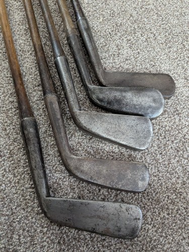 Hickory golf clubs - 5x,