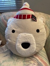  CHRISTMAS LARGE POLAR BEAR