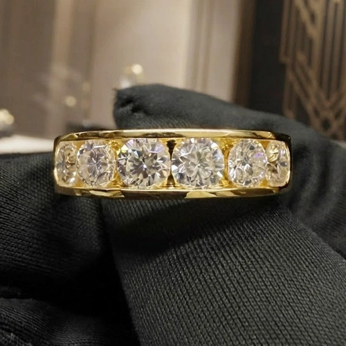 00ct round cut moissanite - cut,