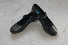 New black leather School Shoes, girls. Start-rite, Florence, 6W (European 39.5)