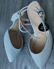 NEW LOOK COMFORT SIZE 6 EXTRA WIDE FIT SILVER SHIMMER SANDALS SHOES