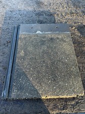 Redland 90 Roof Tile