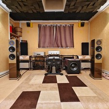 Audiovector R3 Arreté Loudspeaker - Porsche Edition Tobacco Brown Matte Gold