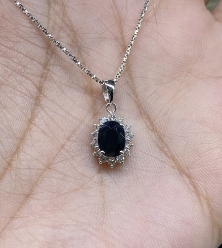 18k white gold - gold, sapphire