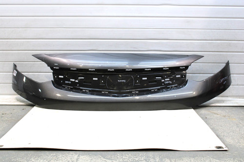 Vauxhall vivaro grey front - vauxhall,