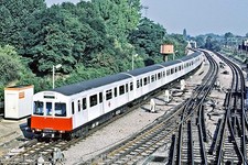 London Underground D-78 stock