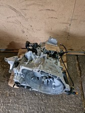 VAUXHALL VIVARO Gearbox  DV5RU