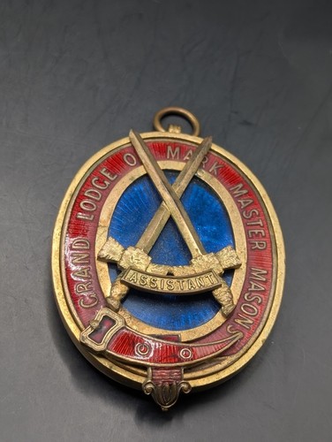 Large masonic jewel d c - large,