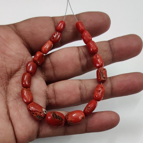 Vintage italian red coral oval - red,