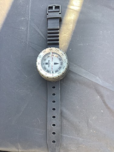 Suunto underwater wrist - underwater,