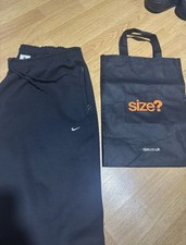 Nike NRG  Solo Swoosh Cuffed