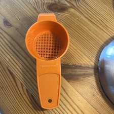 Vintage Tupperware Orange Mini Strainer 879-18 Retro Kitchen Gadget