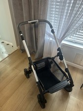 Silver Cross Wayfarer Complete Chrome Chassis With Basket Wheels VGC