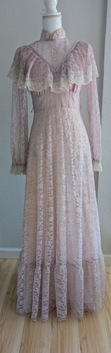 Vtg size small - small, prairie