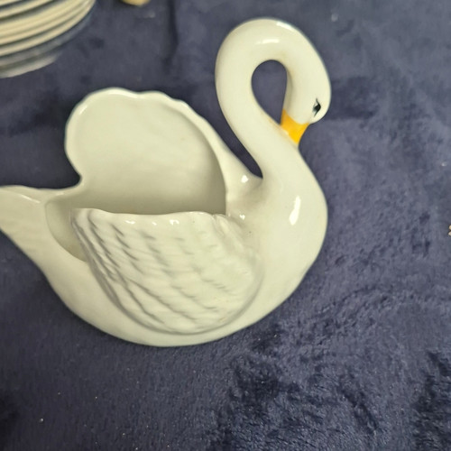 Beswick swan white ceramic - beswick,