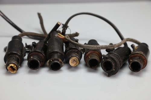 Genuine vintage singer - x,