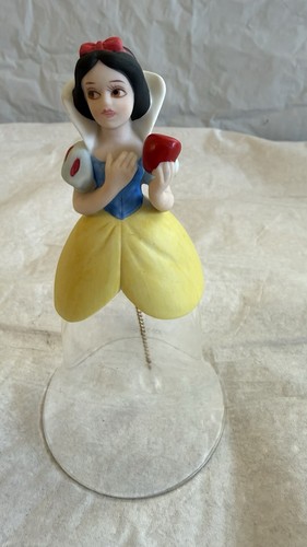Bell snow white made - snow, of
