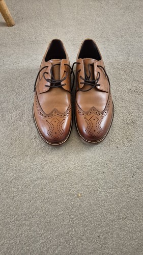 John white brown shoes size - white,