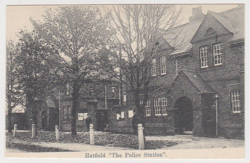 Hatfield the police station - -,