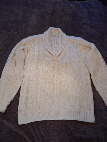 Vintage hand knitted aran - hand,