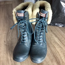 Hunter black rubber lace up
