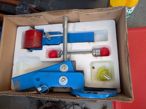 Car fender roller and - fender,