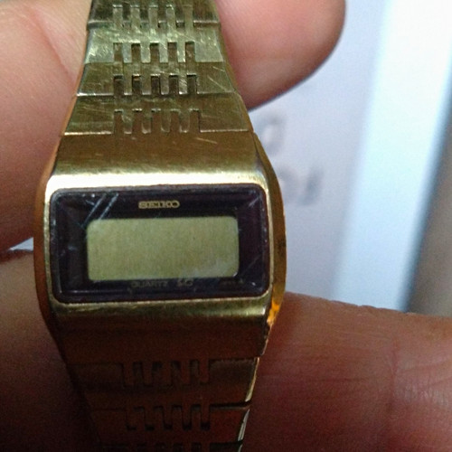 Seiko quartz lcd digital gold - seiko,