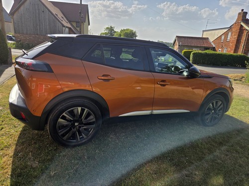 Peugeot 2008 premium - peugeot, low