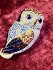 A Charming Royal Crown Derby Owl. Gold Stopper. Perfect.