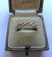 LADIES UK HALLMARKED 9CT GOLD
