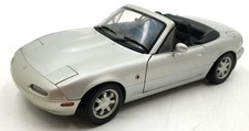 Gate 1/18 Scale Diecast DC31323K - Mazda MX-5 - Silver