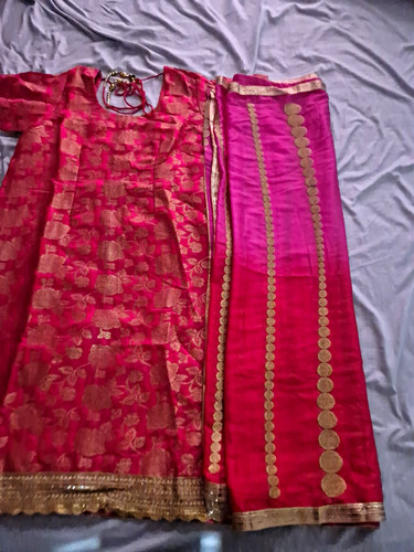 Women pink gold salwar - gold,