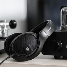 Sennheiser HD 560S —