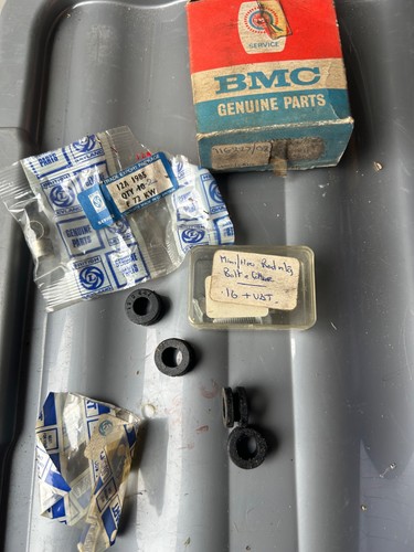 Nos bmc rubbers - bolts, 21a