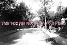 WO 1390 - New Road
