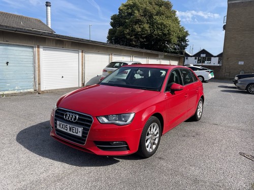 2015 audi petrol 5 - 1.2l,