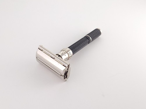 Gillette super black - gillette,