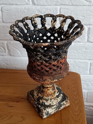 Vintage cast iron decorative - vintage,