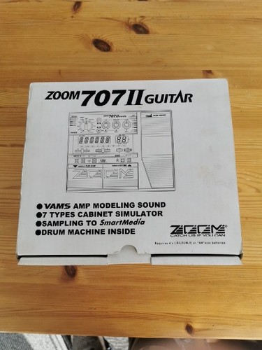 Zoom707 11 - ,