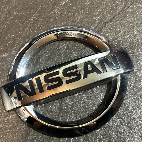 Used nissan boot badge emblem - boot,