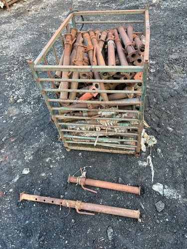 10x acrow props - props, structural