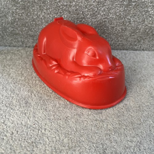 Vintage red rabbit shaped - red,