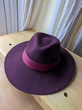 Joules Burgundy wool felt