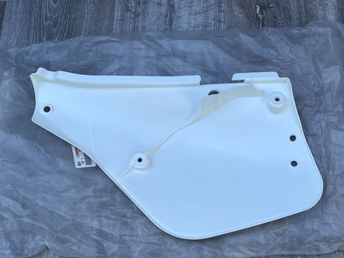 Yamaha side cover 125 1988 - cover,
