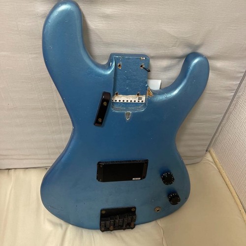 Washburn bass body - bass,