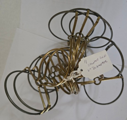 Lot wire clip - of,