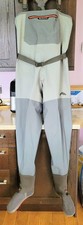 SIMMS FEESTONE WADERS. LARGE