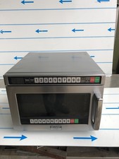 Sharp R1900M Microwave Oven