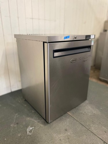 Foster single door - foster,