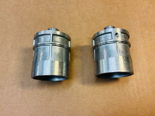 Two auxiliary venturis - auxiliary,